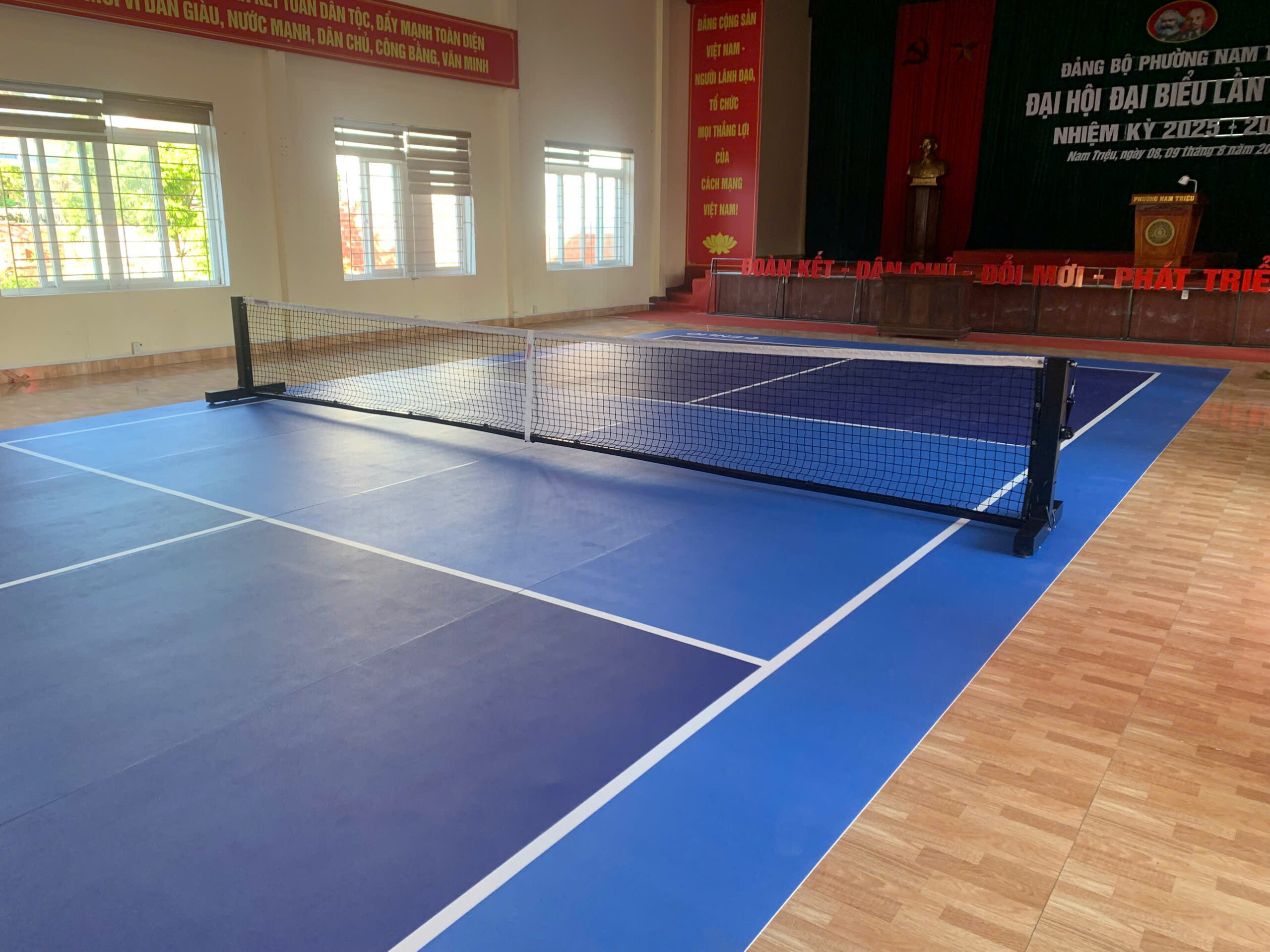 Cửa hàng dụng cụ thể thao uy tín 5 thảm sân pickleball