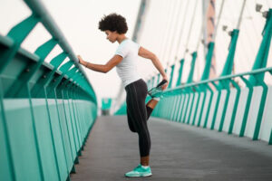 Giãn cơ bắp đùi giúp cơ thể nhanh nhẹn hơn